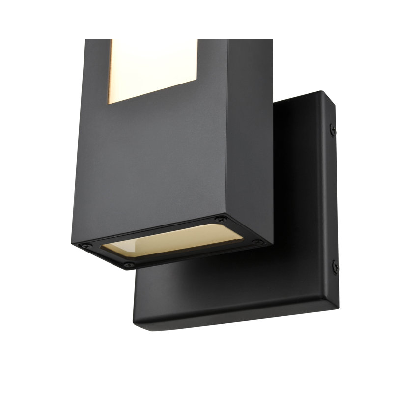 Blayk LED Wall Light