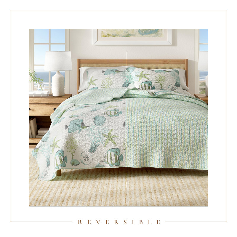 White Twin Microfiber Reversible Nautical Bedspread Set