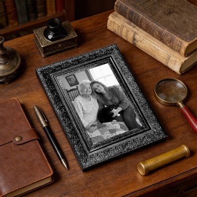 Black 3 PCS Clean Line Picture Frame for 5" x 7" Photos and Memory Display