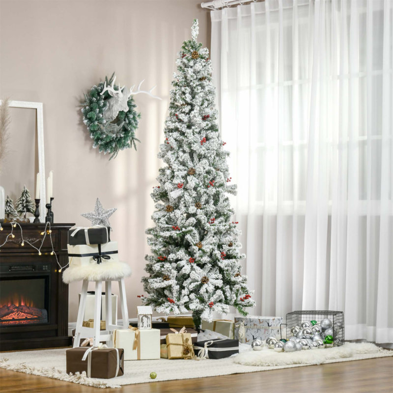 Arbre de Noël enneigé 7,5 pi avec branches réalistes, pommes de pin, baies rouges et conception à ouverture automatique
