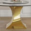 Ensemble de table de salle à manger 59 "en pierre frittée ronde 59" avec base de sablier en acier inoxydable doré et 8 chaises rembourrées blanches - Table de cuisine de luxe moderne d'aspect marbre pour 6 à 8 personnes, surface résistante aux rayures et à la chaleur