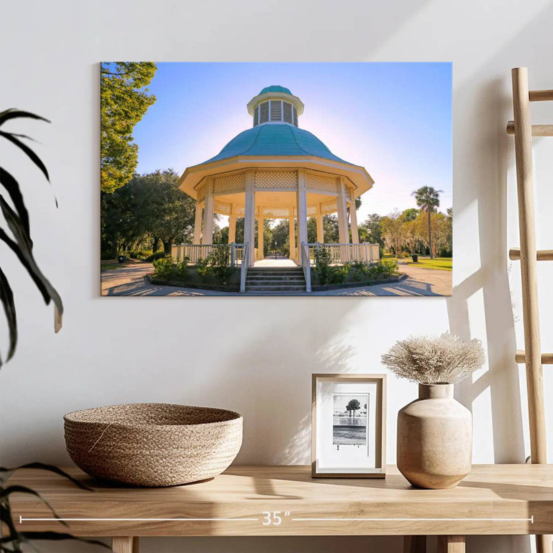 Hampton Park Gazebo, 24" H x 36" W