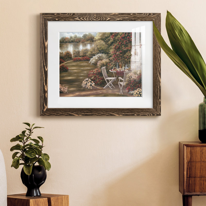 Laura's Place - peinture encadrée, Encadré de bois de noyer, H 20 po x l 17 po x P 1,5 po