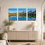 Reflet d'un lac de montagne avec des arbres d'automne - Ensemble de 3 toiles murales-641610515
