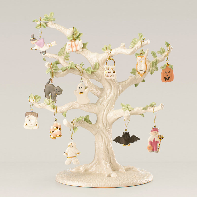 12 Piece Trick or Treat Ornament Set