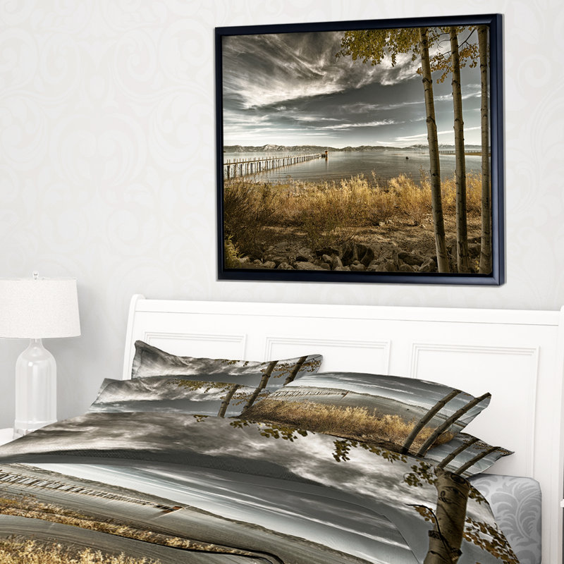 Jetée à Brown Lake - reproduction de photo, H 30 po x l 40 po x P 1,5 po, Toile avec cadre flottant