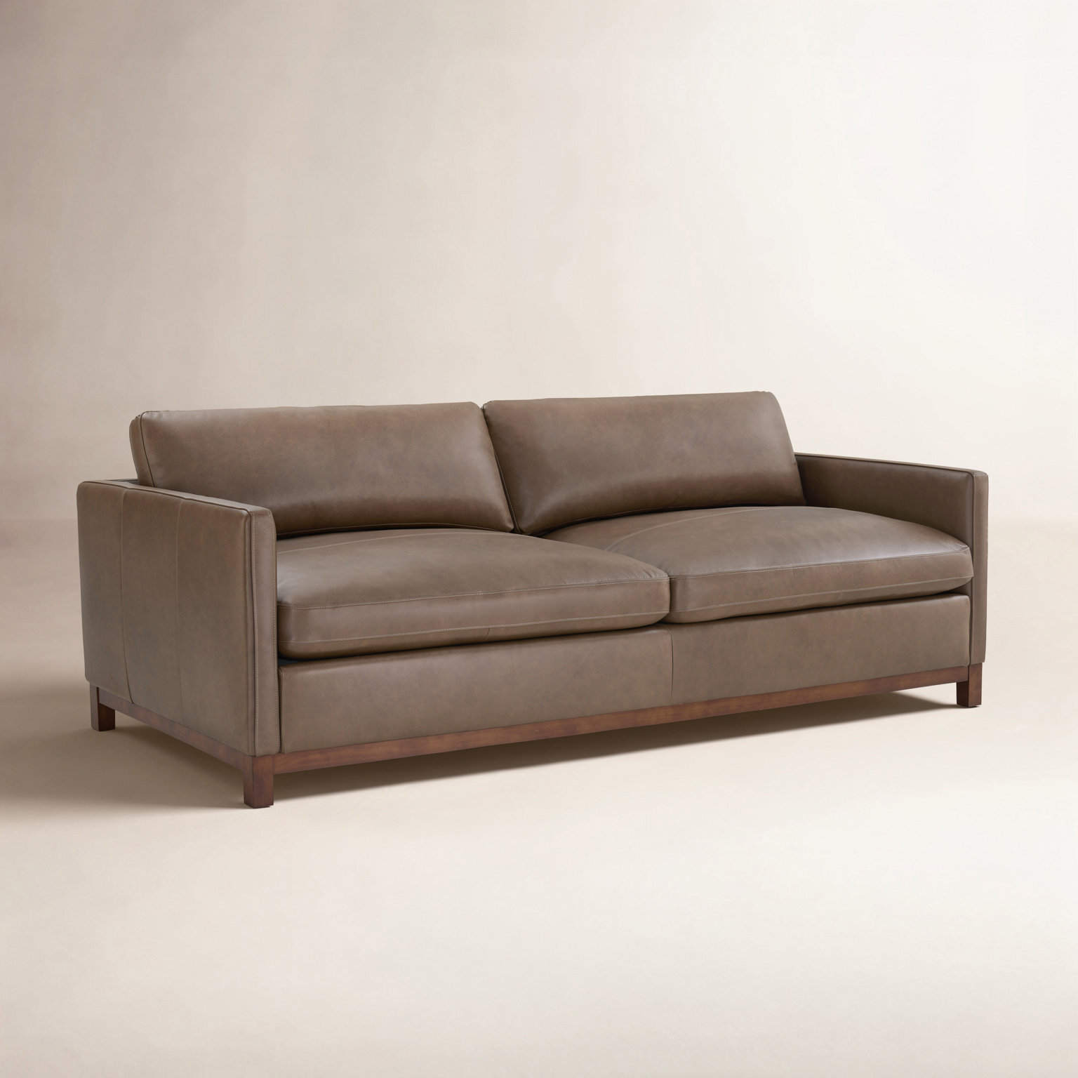 Liz 84" Genuine Leather Sofa, York Chesnut