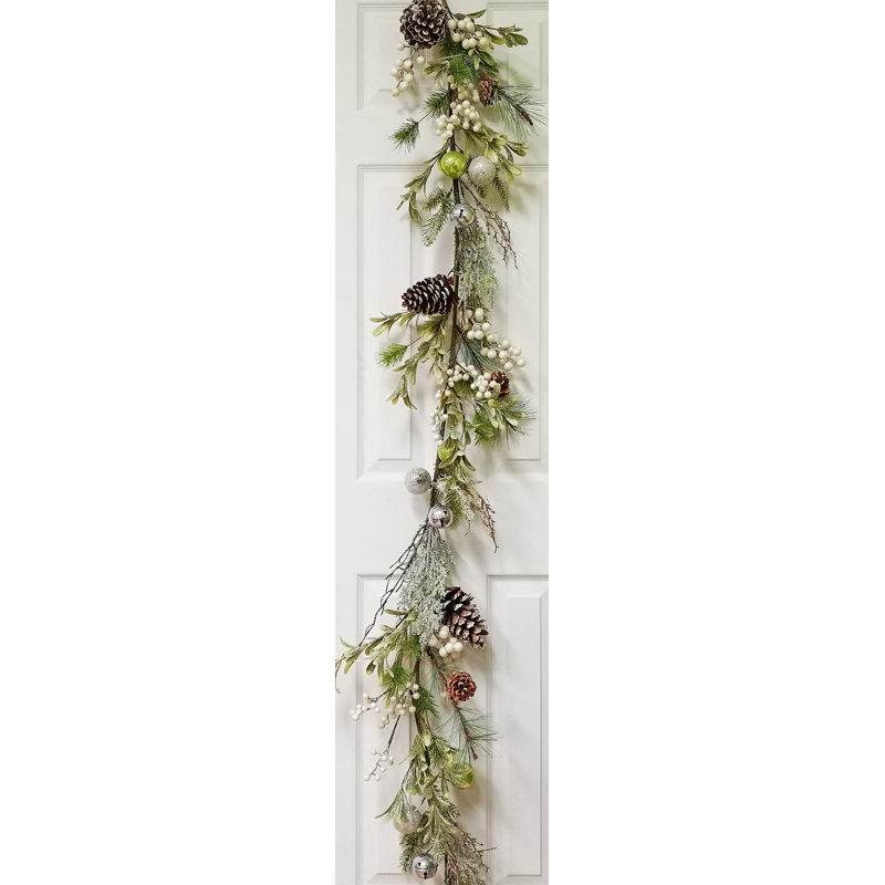 Pine & Bell Garland, Green/Brown/White