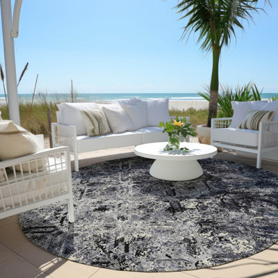  Mahaney Indoor/Outdoor Area Rug with Non-Slip Backing