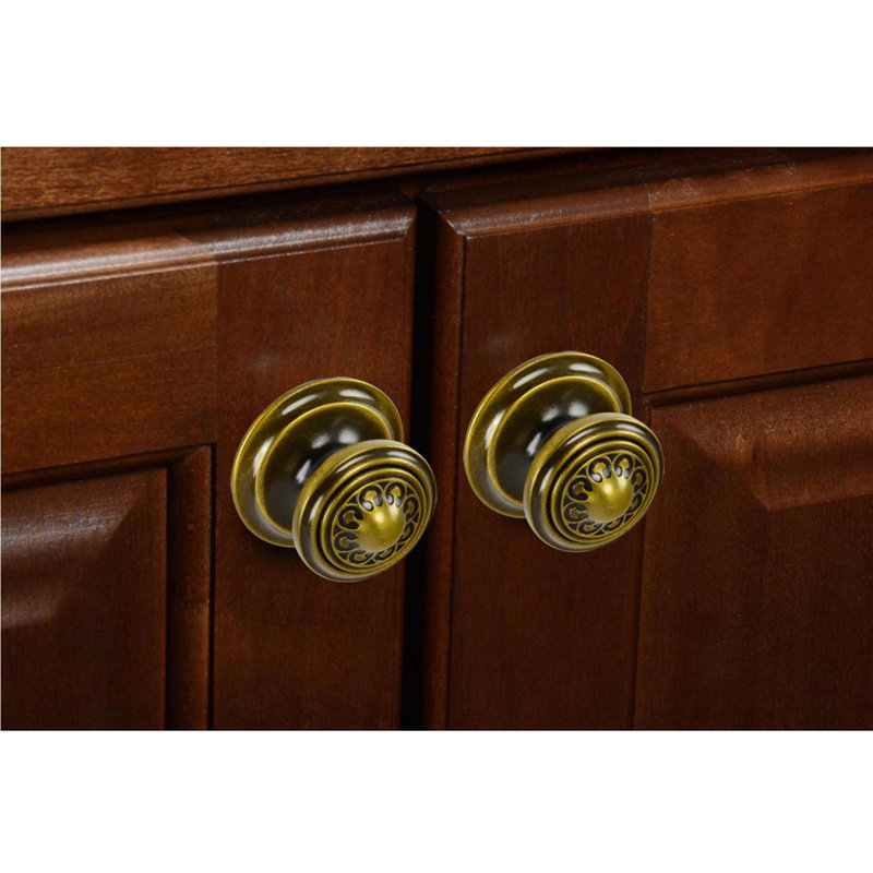 Origins 1 1/2 Round Knob