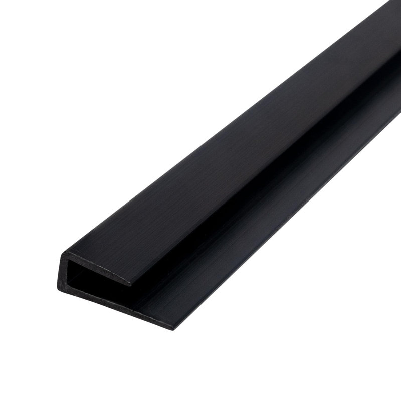 ABS noir 1/8 po | Capuchon moulé avec adhésif | Paquet professionnel: (5) pièces longues de 96 po