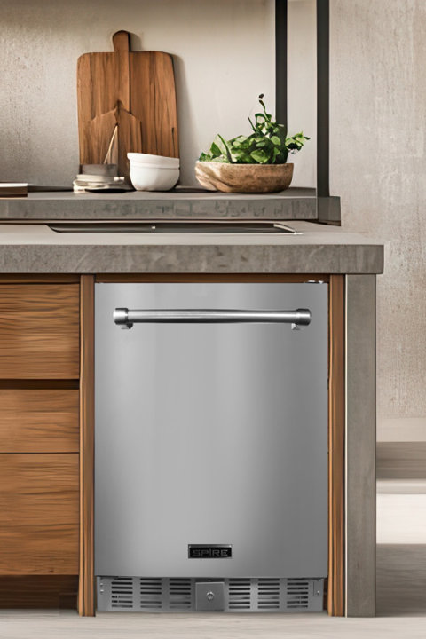 Shop Spire Refrigerator