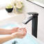 Robinet de salle de bain moderne noir - Poignée et anti-corrosion pour évier-121679398