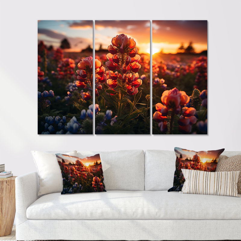 «Red Bonnets Field with Orange Sunset - Blue Bonnets», ensemble d'art mural, H 28 po x l 36 po x P 1 po, Toile tendue