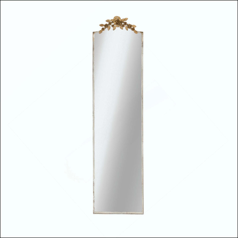 Miroir rectangulaire pleine longueur avec cadre patiné et couronne florale