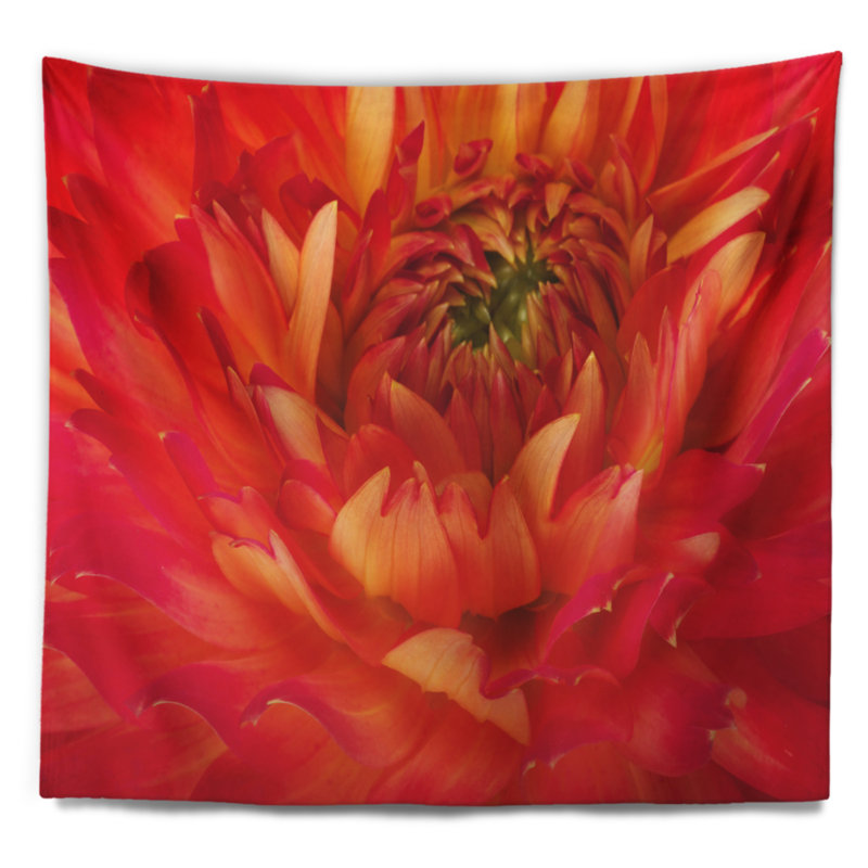 Tapisserie florale rouge vif, H 32 po x l 39 po