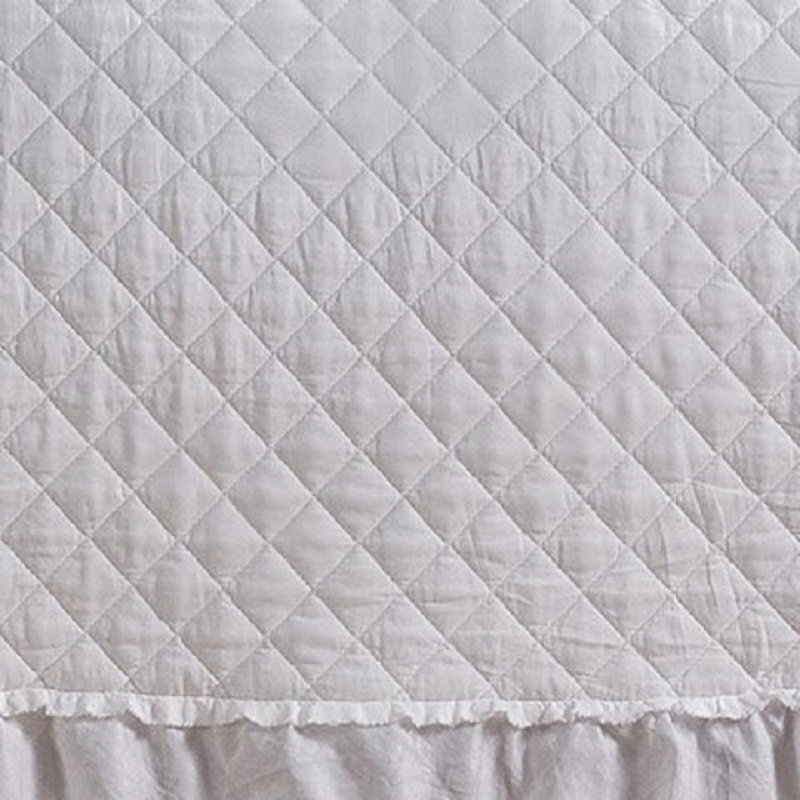 Bashira Modern & Contemporary Polyester Quilt, King Quilt + 2 King Shams, Light Grey