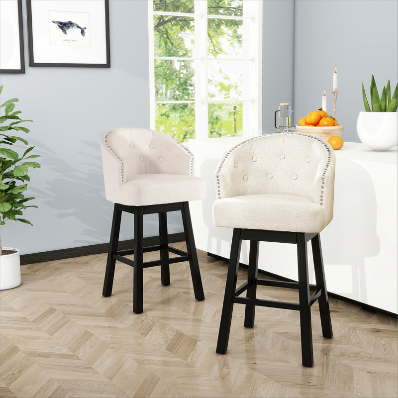 Tabouret tournant à 360 degrés avec garniture cloutée, beige