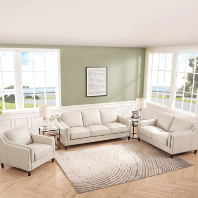 Canapé Mid-Century moderne en cuir 3, cuir véritable beige, base en bois d'eucalyptus, confort d'assise mi-ferme, accoudoirs carrés, rembourrage en duvet de 3 sièges, style, dossier rembourré, conception des accoudoirs, fabrication stable