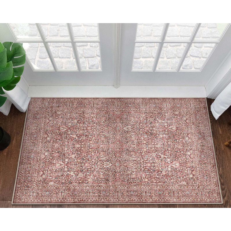 Tapis rouge botanique oriental Ervin Isolde, Rectangle 3 pi 11 po x 5 pi 3 po