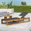 Chaise longue d'extérieur luxueuse pour des moments d'été relaxants-169912162
