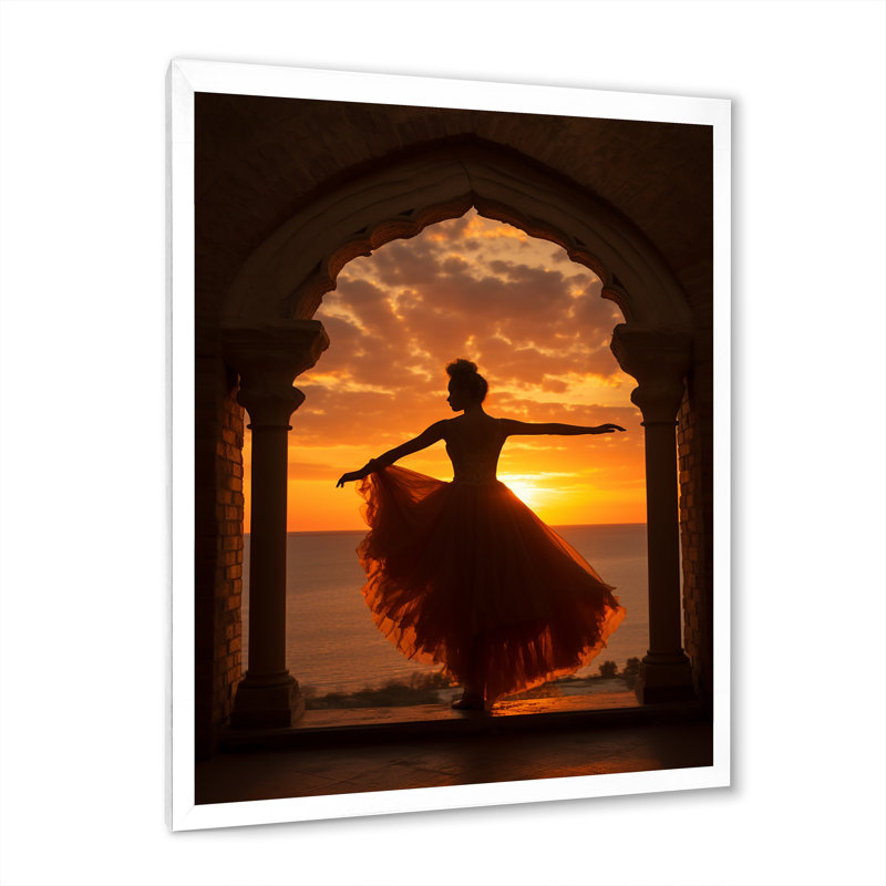 «Elegant Dancing Sunset Silhouette I», reproduction sur toile, H 40 po x l 30 po x P 1,5 po, Cadre simple blanc