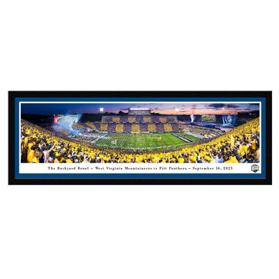 The Backyard Brawl - West Virginia Mountaineers Vs Pitt Panthers - 16 septembre 2026, reproduction d'art sur papier par James Blakeway
