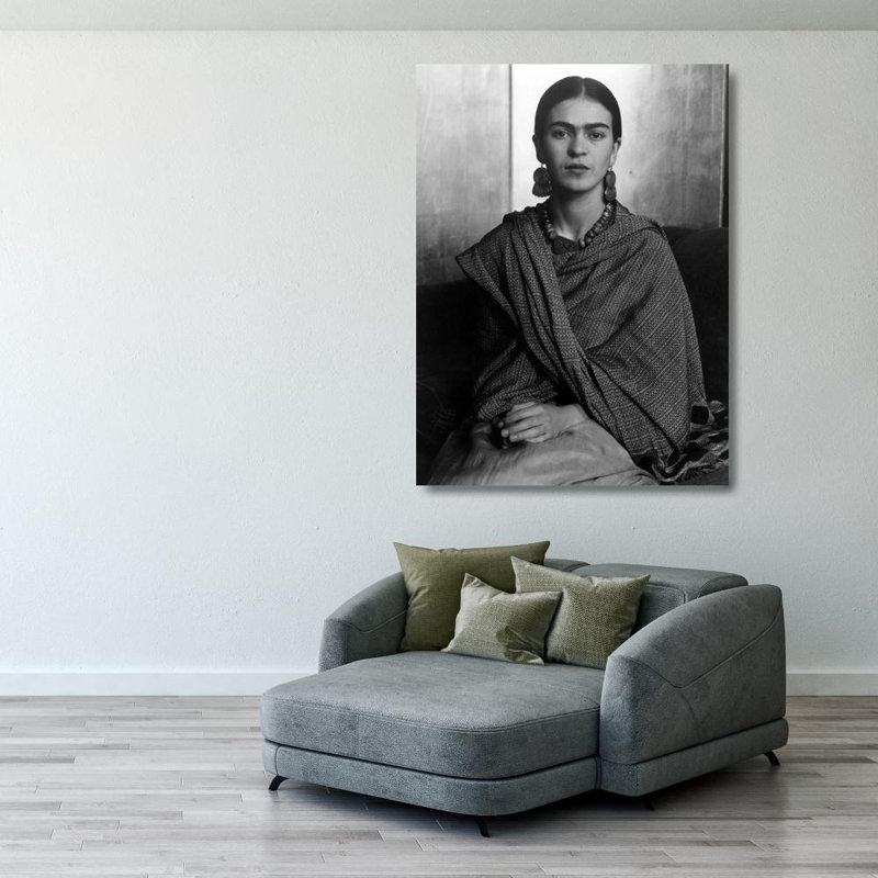 Frida Kahlo En San Francisco 1931, 38" H x 28" W