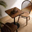 Table tulipe carrée 23,6 po - Bord épaissi, piédestal en métal, style Mid-Century moderne (noyer)