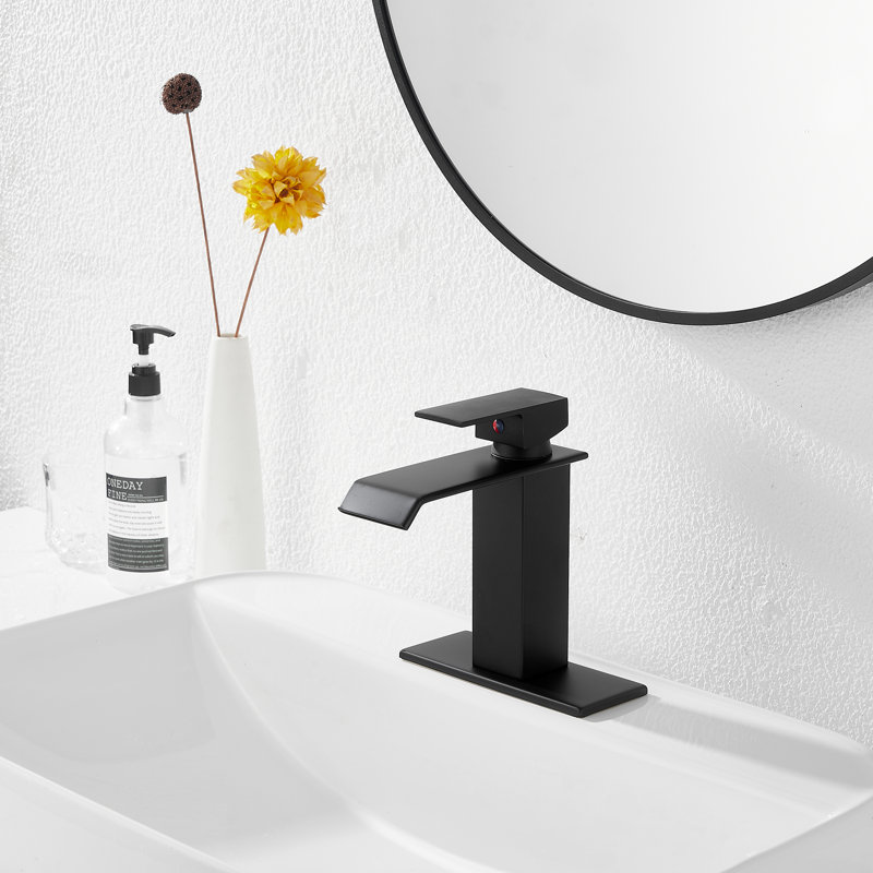 Single-handle Bathroom Faucet with Drain Assembly, Matte Black