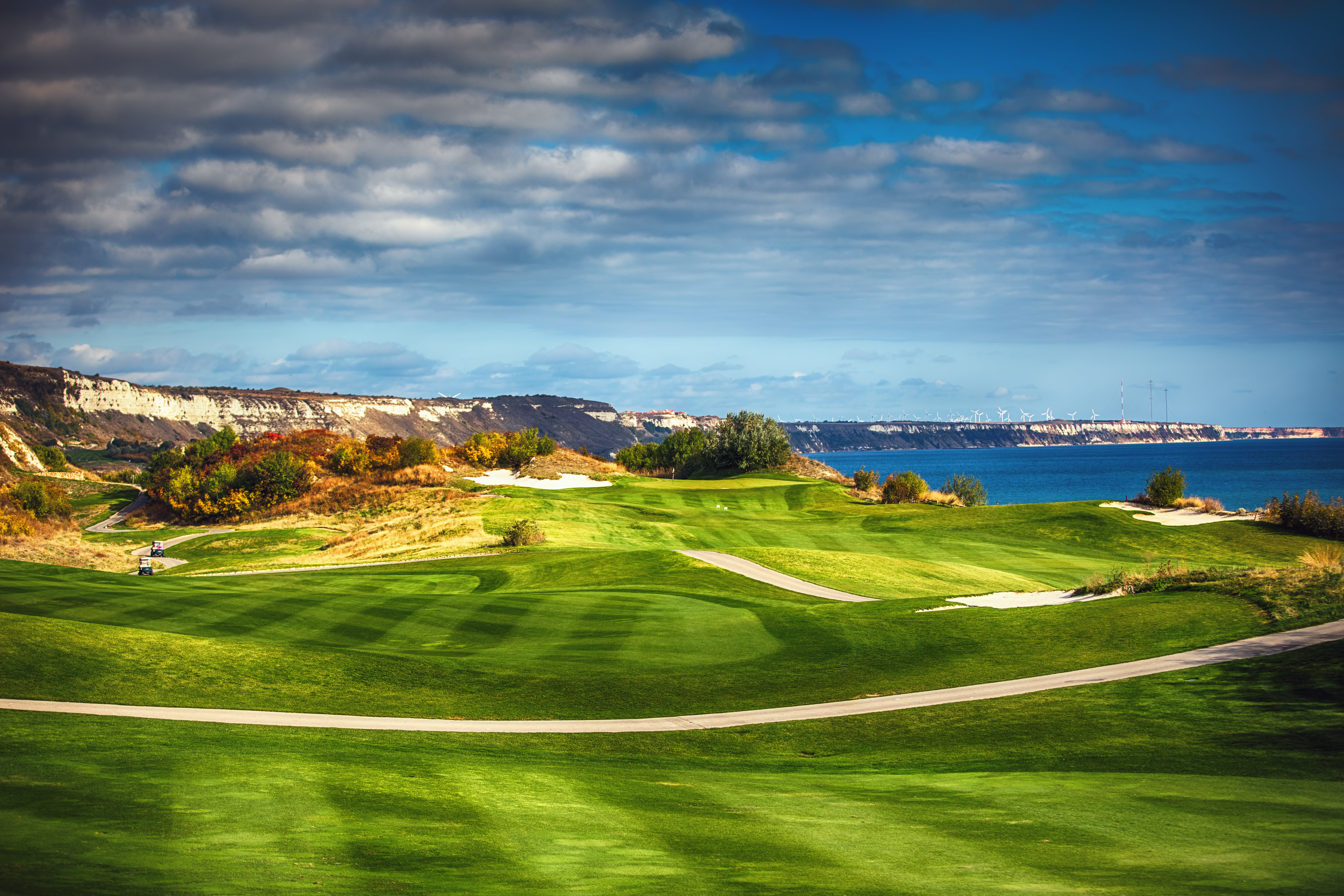 Rustic Country Club Union Rustic Golf Course In The Countryside | Wayfair.co.uk