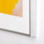 Abstrait jaune rosé encadré sur papier-1695377236-1695377234