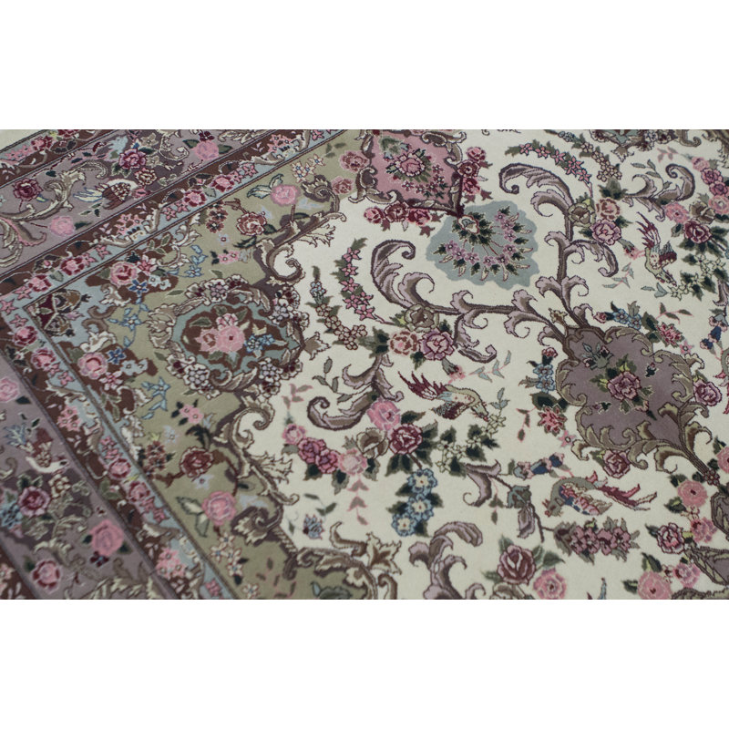 Wool Oriental Area Rug in Purple/Green/Beige