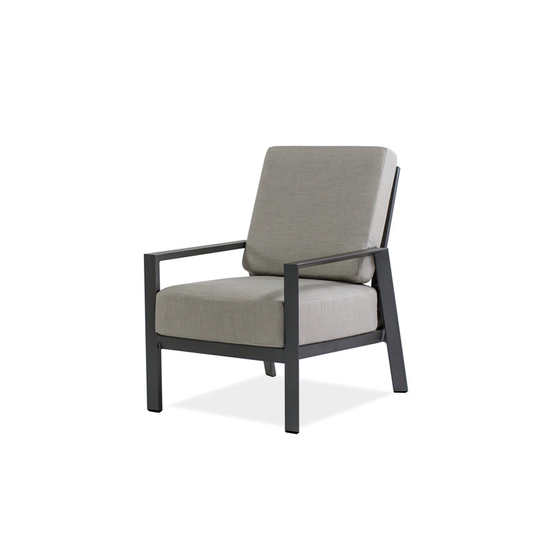 Chaise de patio Endure avec coussins Sunbrella, Noir