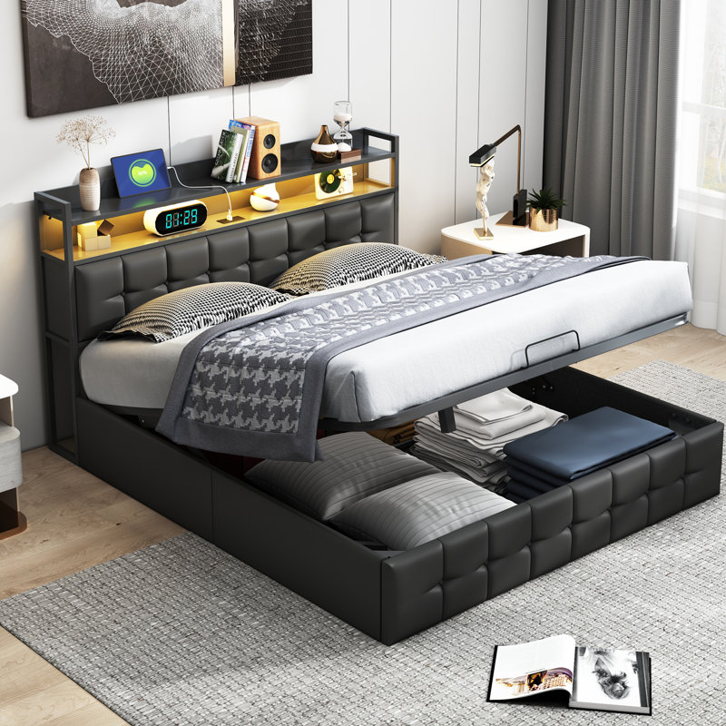 Bed, Black