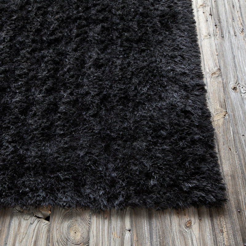 Oyster Area Rug in Black, 5' x 7'6"