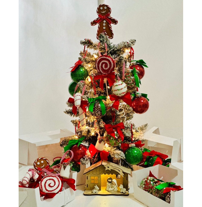 Kid's Build a Tree Kit DIY: Gingerbread Set (Christmas Tree)