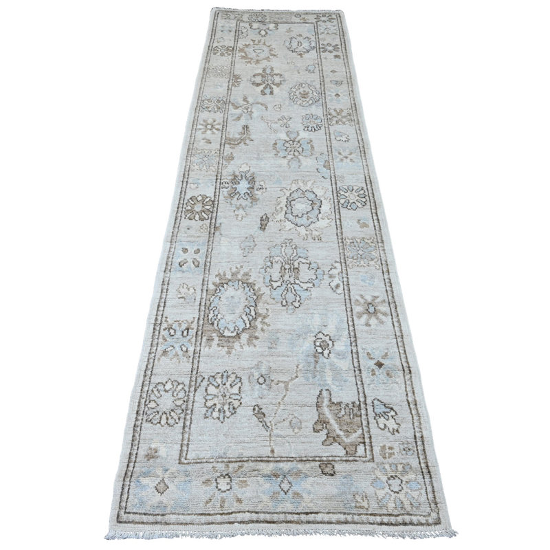 Tapis de couloir oriental 2 pi 7 po x 9 pi 9 po Oushak angora afghan