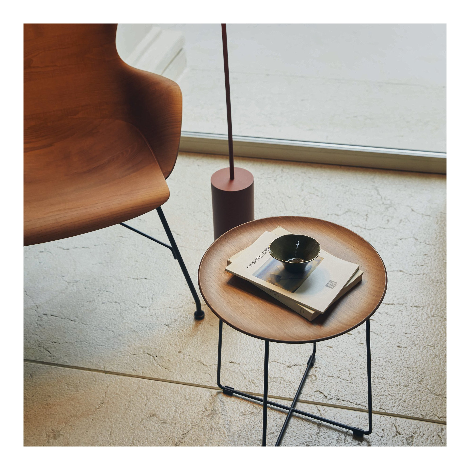 Al Solid Wood End Table, Black, Dark Wood