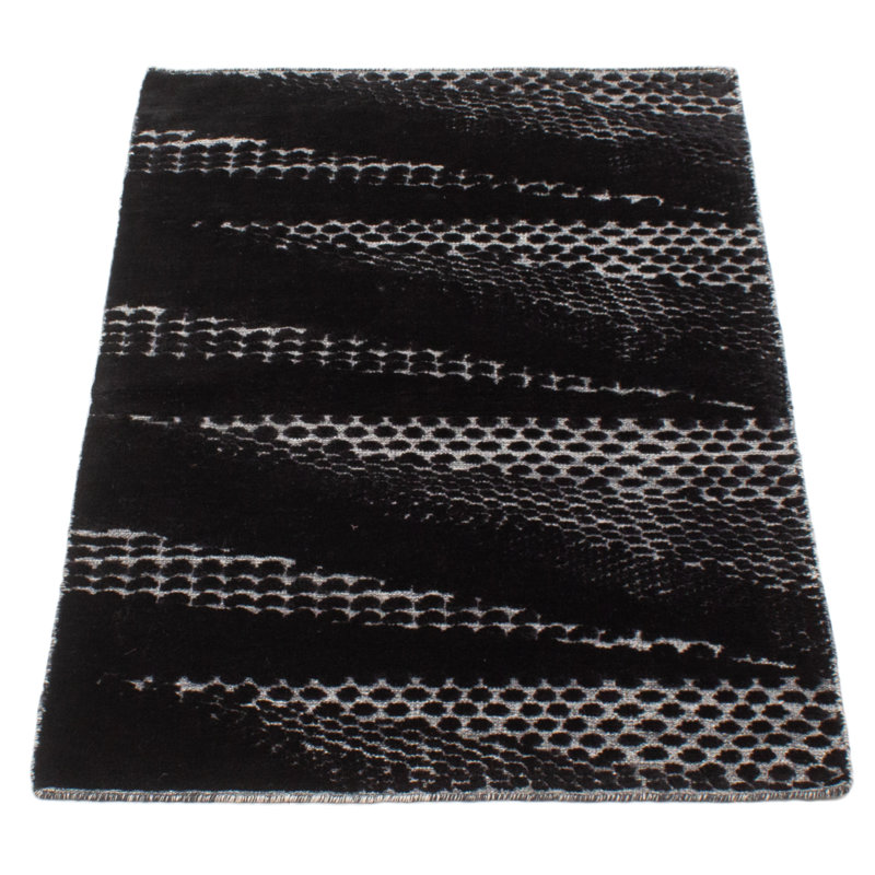 Tapis noir Tangier 2 pi 11 po x 5 pi 0 po