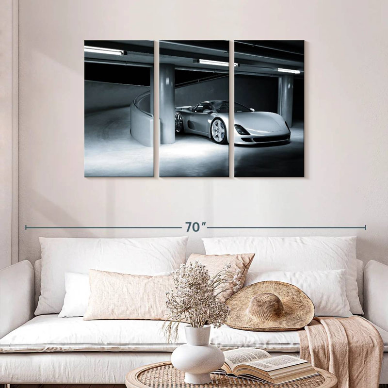 Voiture de sport Mehar, H 28 po x l 45 po