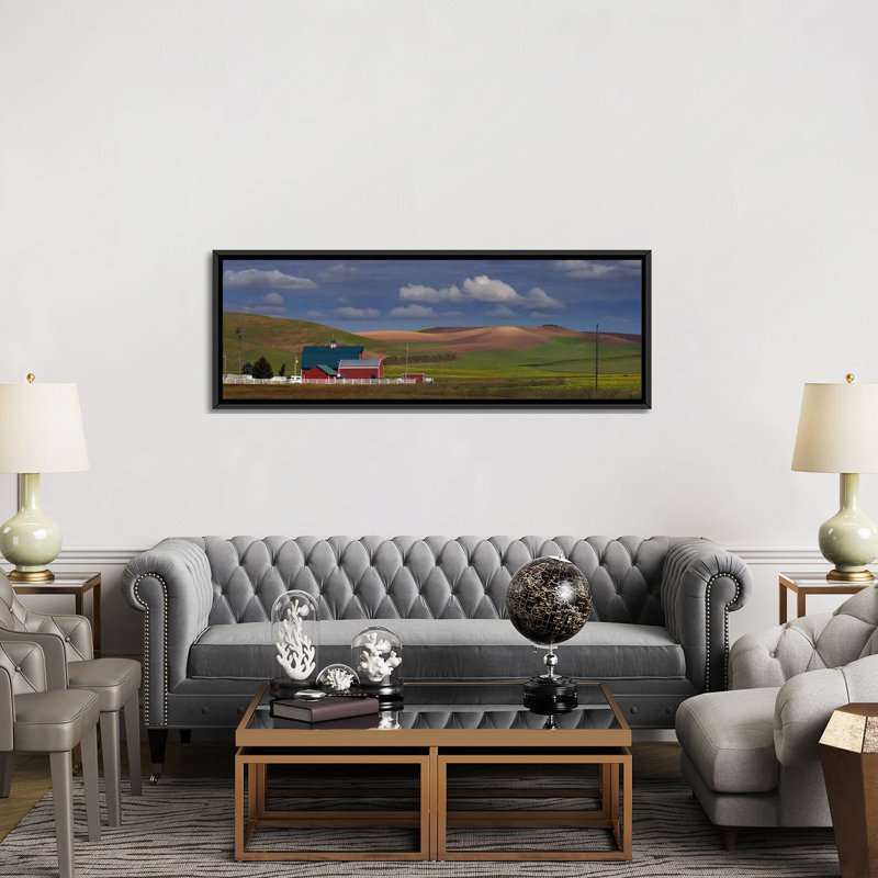 «Panoramic Barn and Fields in Palouse, Washington», reproduction de photo sur toile, H 20 po x l 60 po x P 1,5 po, Cadre noir