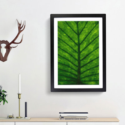 Green Leaf Lines - Single Picture Frame Painting on MDF
