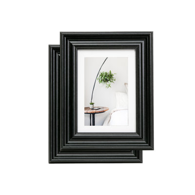 Single Picture Frame - Frames Included: 2