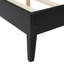 Grand cadre de lit noir avec bois massif, 2 tables de chevet et lampes intégrées, noir pour une chambre à coucher moderne. Fabrication, pièce élégante