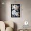 Décoration murale fleurs blanches et feuilles dorées Shadowbox par Art Remedy-118167225-118167230