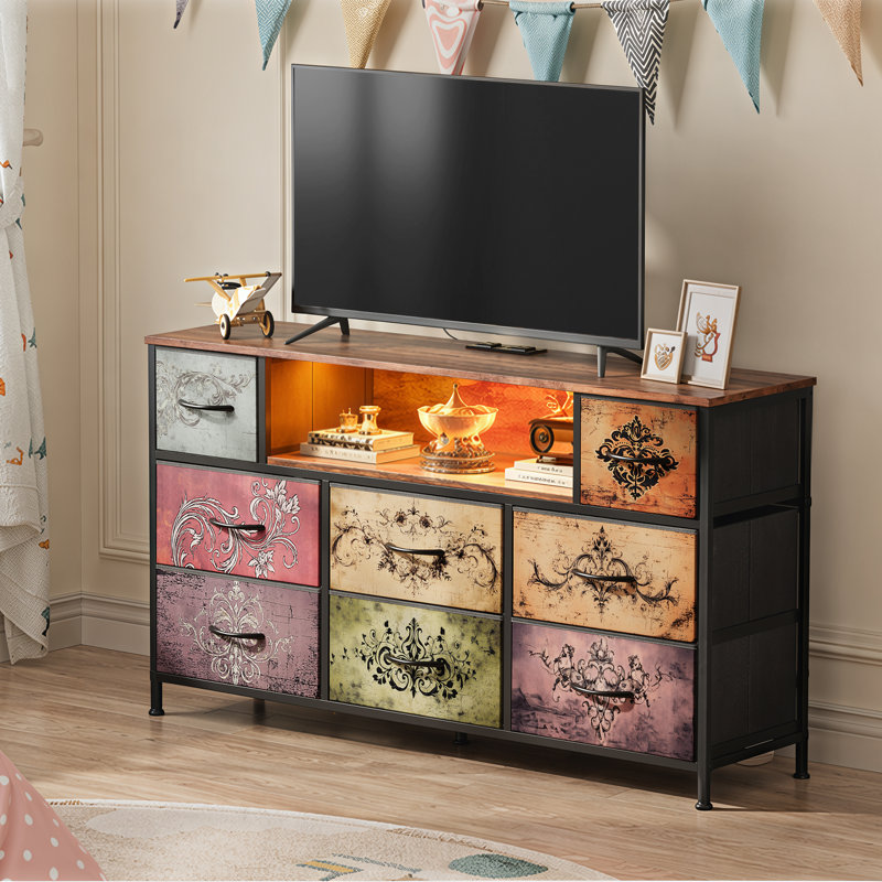 Commode l 47,2 po avec lumières DEL et station de charge pour la chambre à coucher, commode avec structure en acier robuste, meuble télé avec tiroirs en tissu pour chambre d'enfant et salon