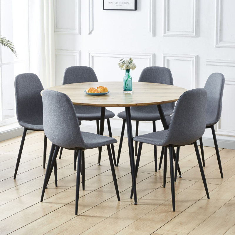 Antigua 6 - Person Dining Set