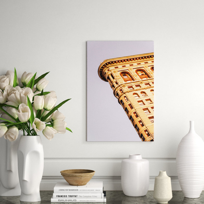 Flatiron - reproduction de photo sur acrylique, H 24 po x l 16 po