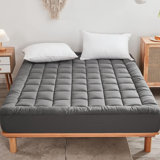 Quilted Fitted Pratolina Topper Stretches Up To 18" Deep Pocket Breathable 